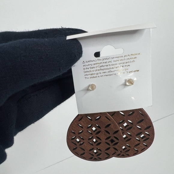 Chloe Accessory Women’s Wooden Boho Lightweight Dangle Earrings - Picture 5 of 5